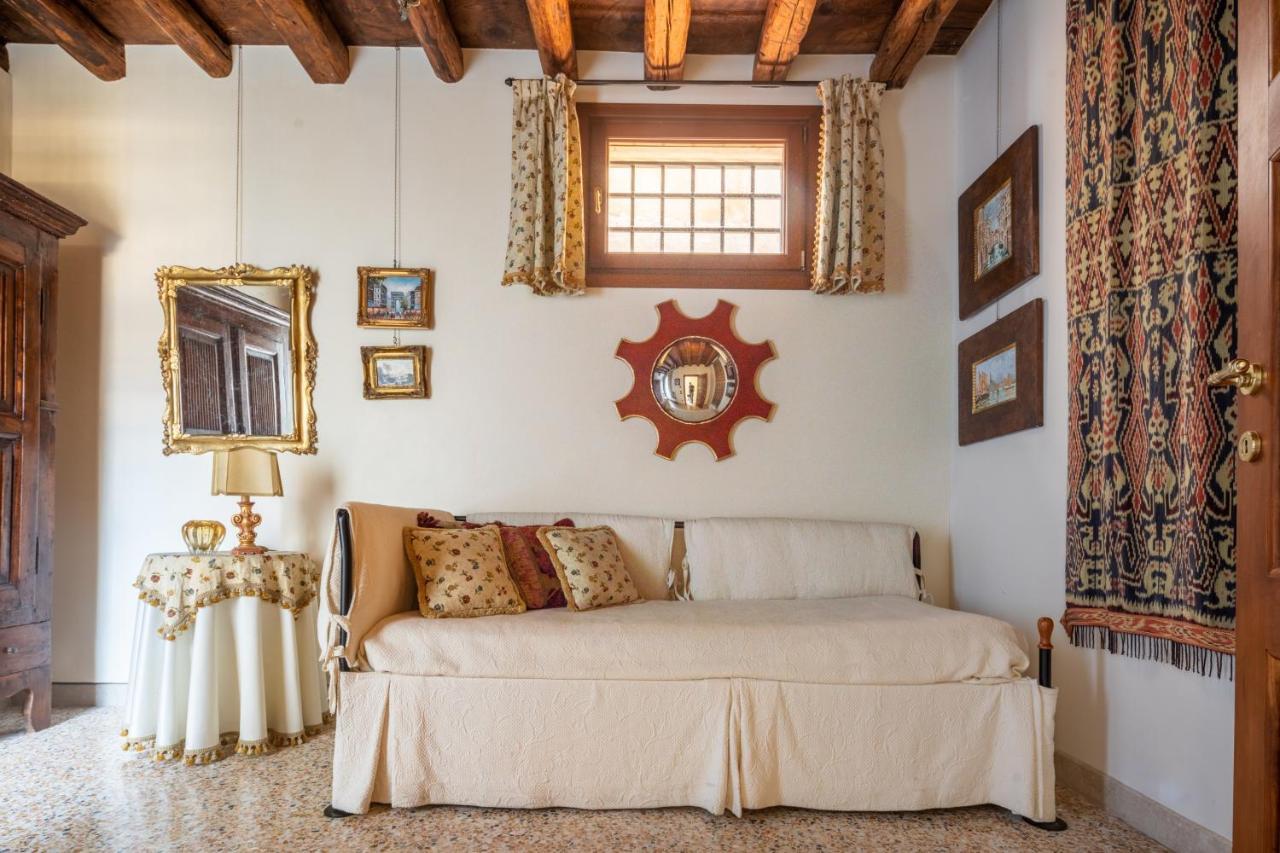 Garden Mansion With Private Mooring R&R Apartment Venice Ngoại thất bức ảnh